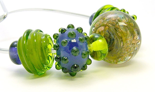 Perwinkle Green Beads Set